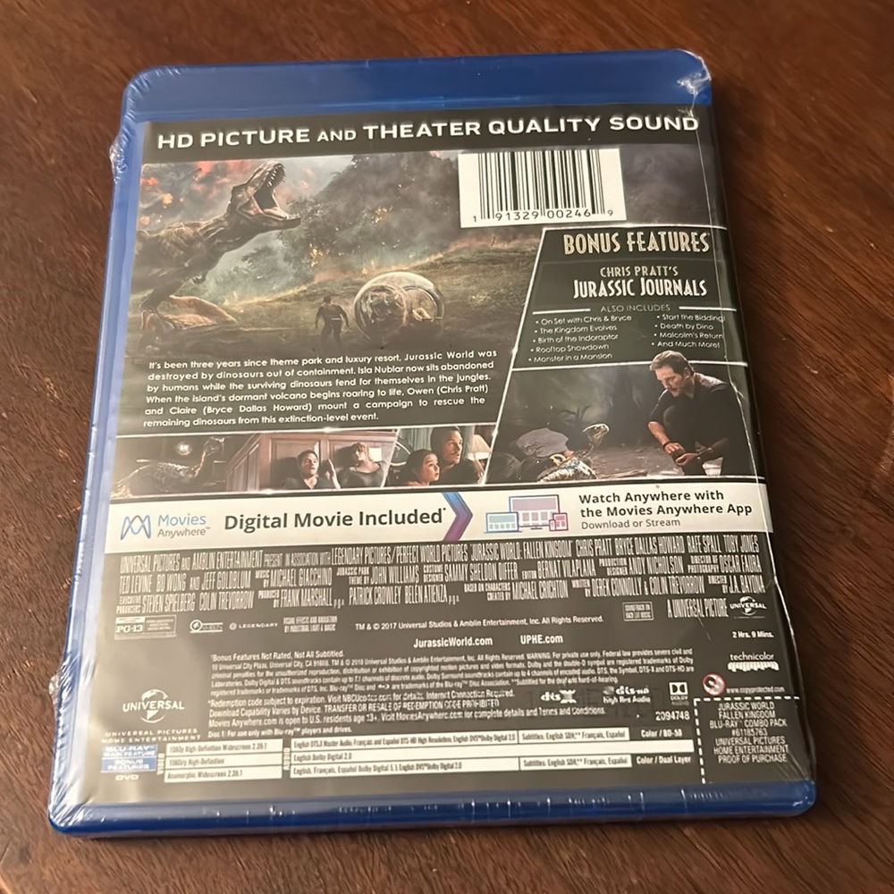 Jurassic World Blu-ray, DVD & Digital Sealed Chris Pratt Bryce Dallas Howard - Picture 2 of 3